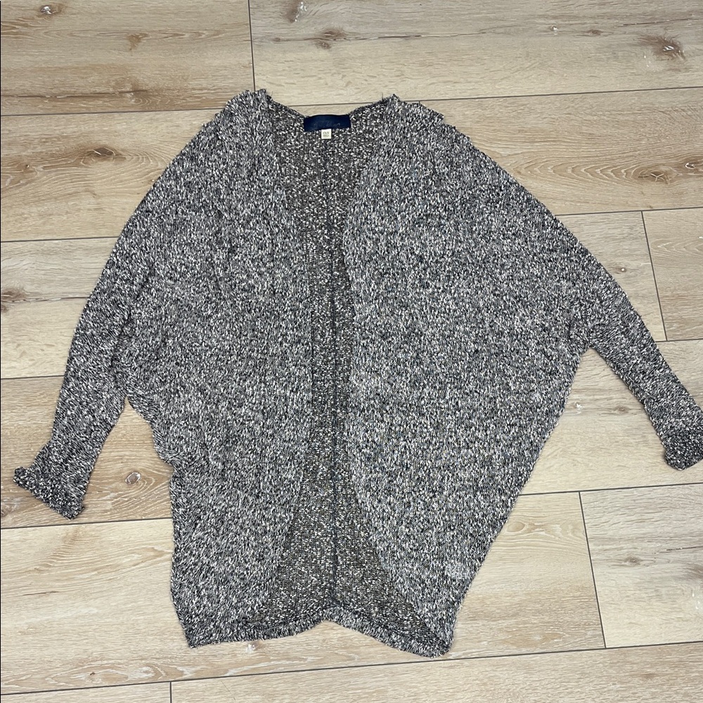 Women's Black and White Light Weight Sweater Jacket